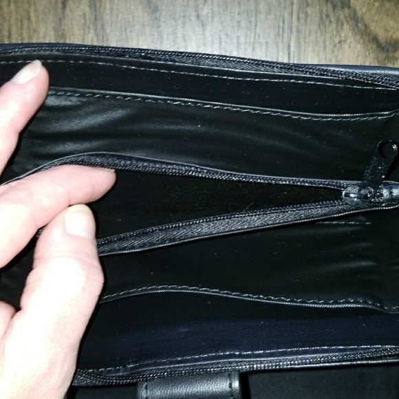 New faux leather wallet - Picture 3 of 4